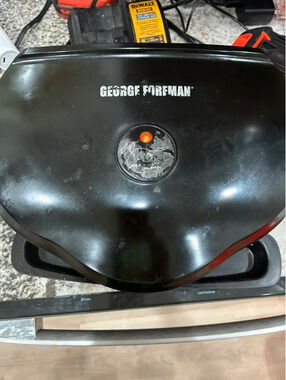 George Foreman GRP472P Electric Grill